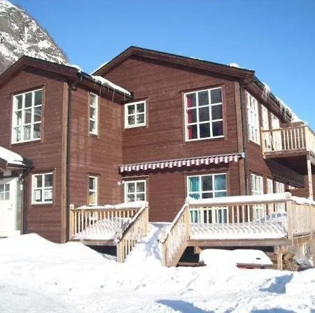 Roldal Overnatting 3*